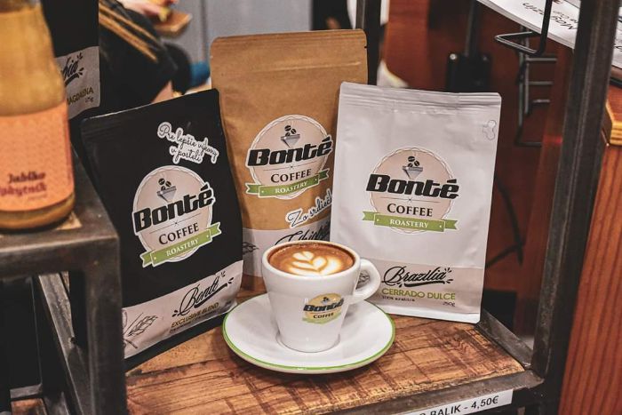 K&aacute;va Bont&eacute;